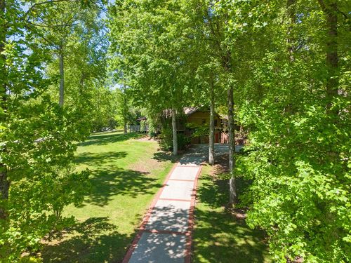 34 Shane Laughter Rd, Robbinsville, NC, 28771-9219 | Card Image