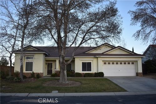 41002 Flagstone St, Palmdale, CA, 93551 | Card Image