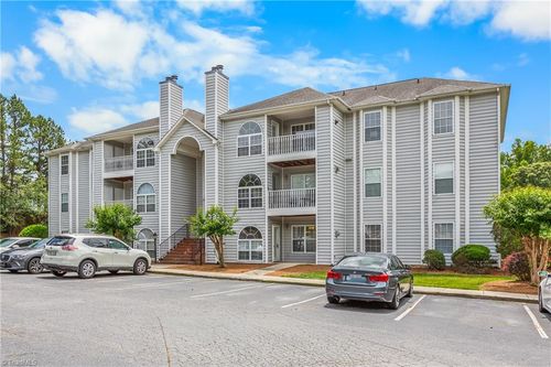1a-3614 Morris Farm Dr, Greensboro, NC, 27409-8946 | Card Image