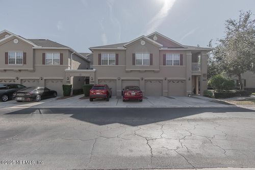 3892 Summer Grove Way N, JACKSONVILLE, FL, 32257-8877 | Card Image