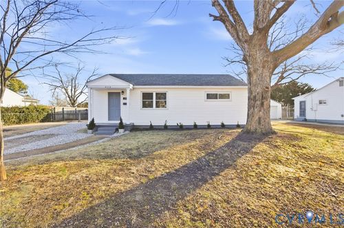 2116 Jeffrey Dr, Norfolk, VA, 23518-3041 | Card Image