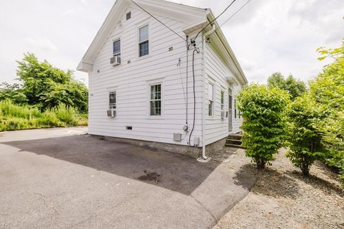 1586 Chalkstone Ave, Providence, RI, 02909-5530 | Card Image