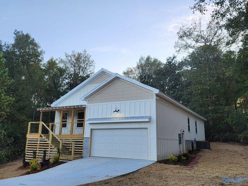 252 Temple Xing, Arab, AL, 35016-4152 | Card Image