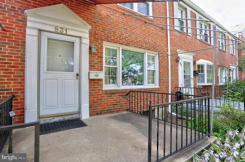 831 Bosley Ave, Baltimore, MD, 21204-2609 | Card Image
