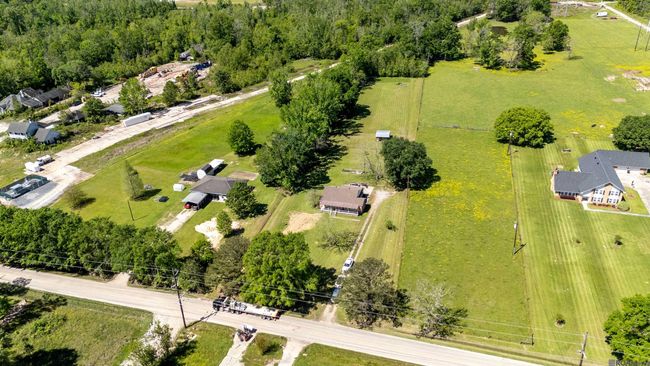2015 Old Baker Rd, House other with 2 bedrooms, 1 bathrooms and null parking in Zachary LA | Image 26