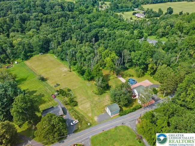 1553 Middle Rd, House other with 4 bedrooms, 5 bathrooms and null parking in Stroudsburg PA | Image 23