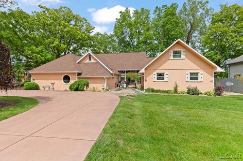 25 S Shore Dr, Addison, MI, 49220-9739 | Card Image