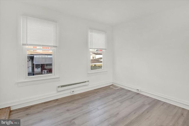 1008 Locust St, Townhouse with 3 bedrooms, 1 bathrooms and null parking in READING PA | Image 12