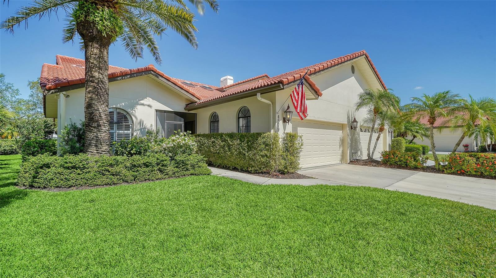 Las Brisas Ln, Sarasota, FL 34238