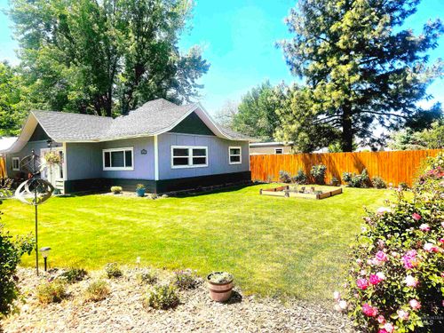 803 S Buchanan St, Jerome, ID, 83338-3116 | Card Image