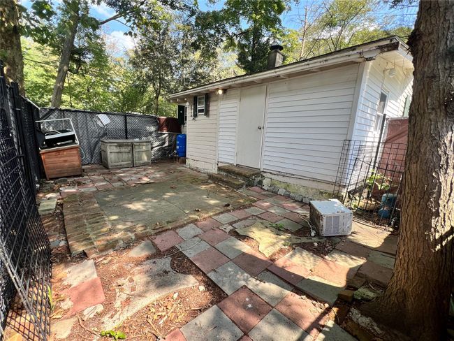 View of patio / terrace | Image 9