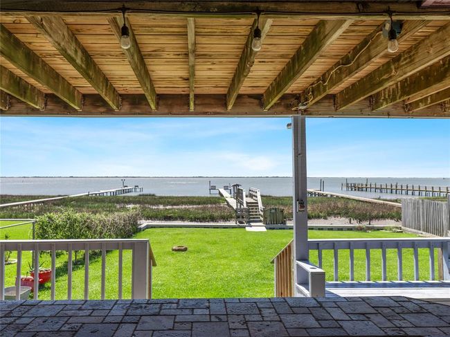 327 Bayshore Dr, House other with 3 bedrooms, 3 bathrooms and null parking in Palacios TX | Image 41
