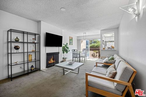 3101 Summertime Ln, Culver City, CA, 90230-4590 | Card Image