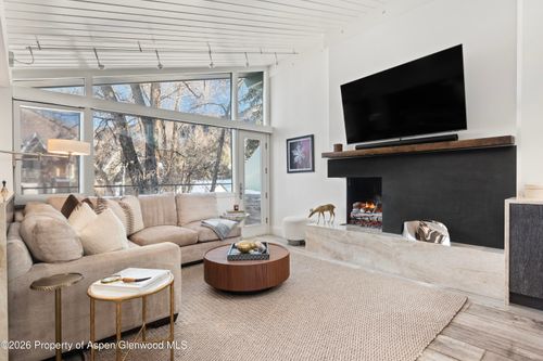 2-1001 E Cooper Ave, Aspen, CO, 81611-2100 | Card Image