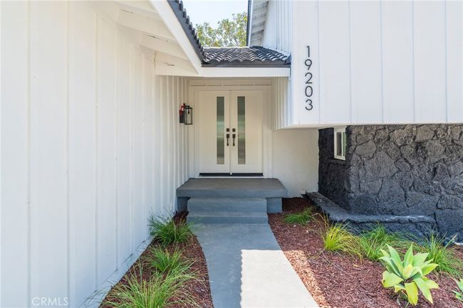19203 Benfield Ave, House other with 4 bedrooms, 3 bathrooms and 2 parking in Cerritos CA | Image 4