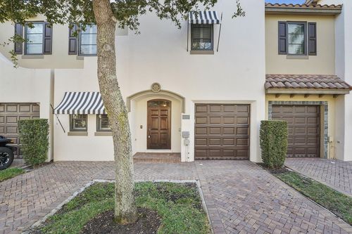 615 Via Villagio, Hypoluxo, FL, 33462-7047 | Card Image