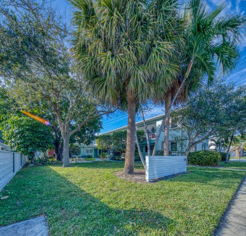 unit-5-101 S Palmway, Lake Worth Beach, FL, 33460-4244 | Card Image
