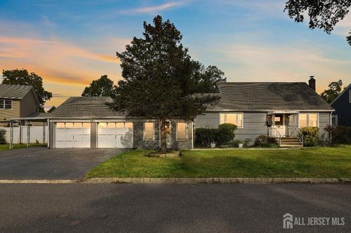 515 Beechwood Ave, Roselle Park, NJ, 07204-1118 | Card Image