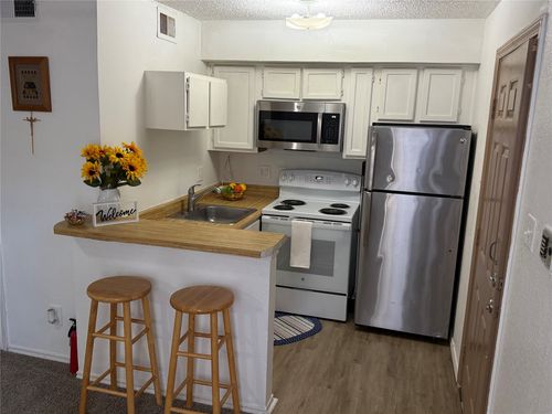 308-9803 Walnut St, Dallas, TX, 75243-8800 | Card Image