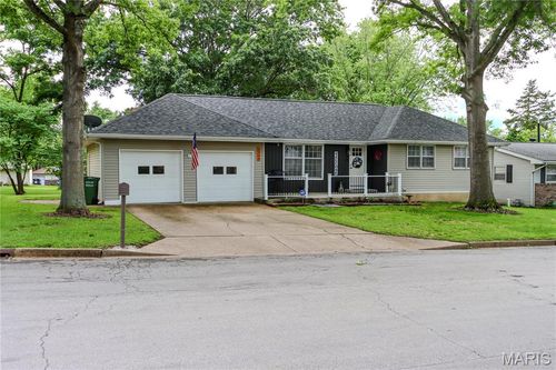 1304 Highland Dr, Rolla, MO, 65401-3609 | Card Image
