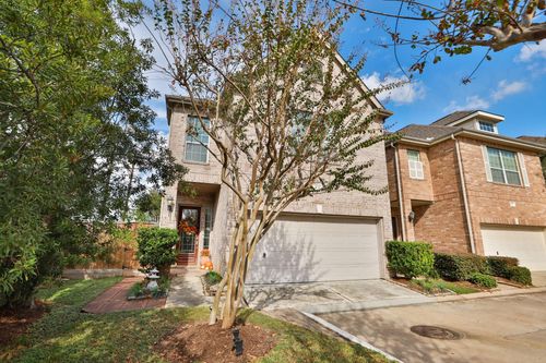 3130 Heritage Creek Ter, Houston, TX, 77008-6150 | Card Image