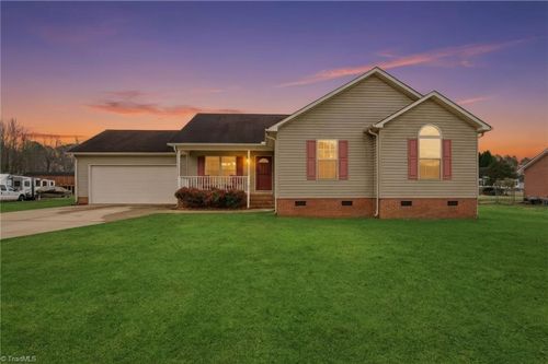 1160 Fox Chase Ct, Salisbury, NC, 28146-2102 | Card Image