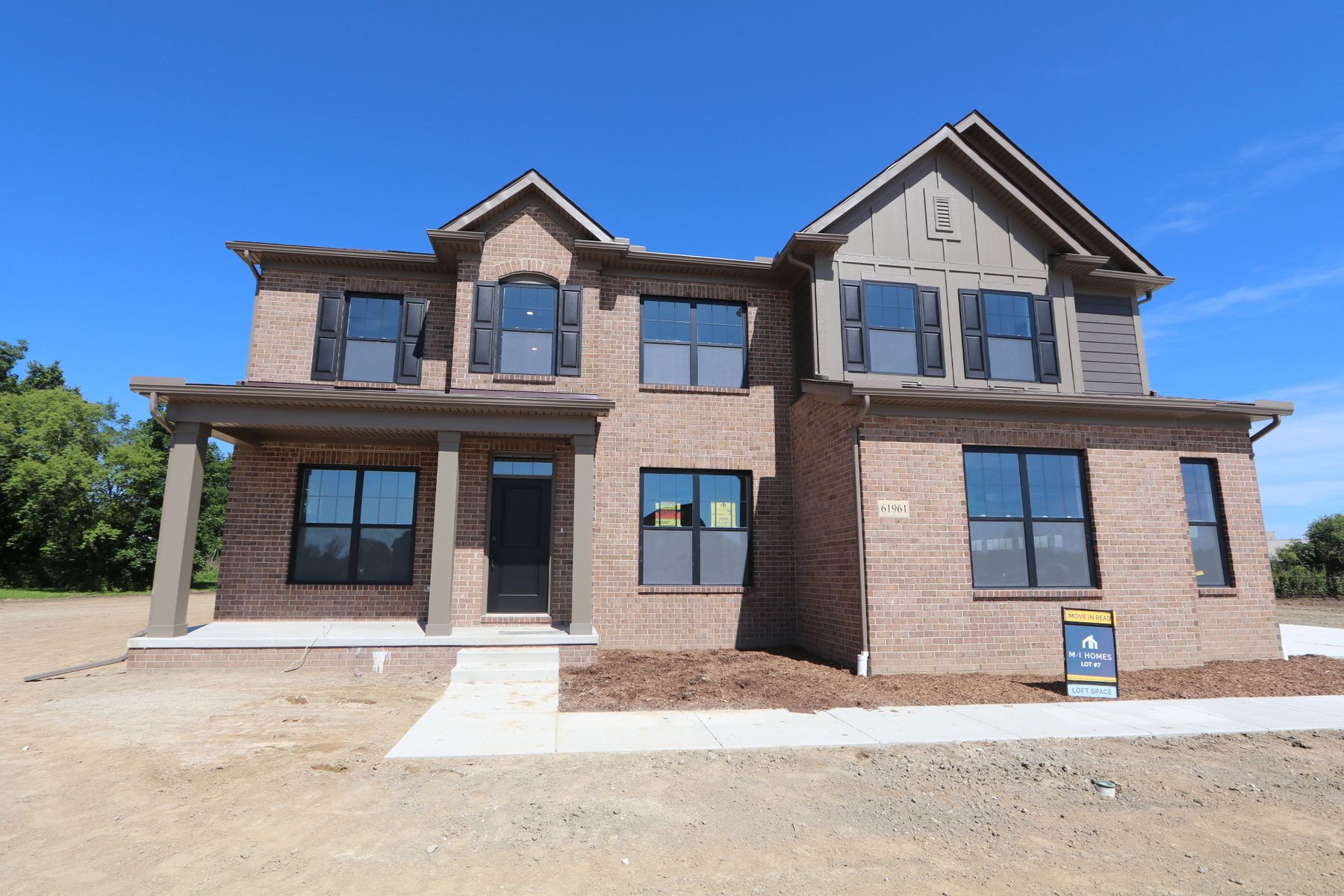 Moore Ln, Washington, MI 48094