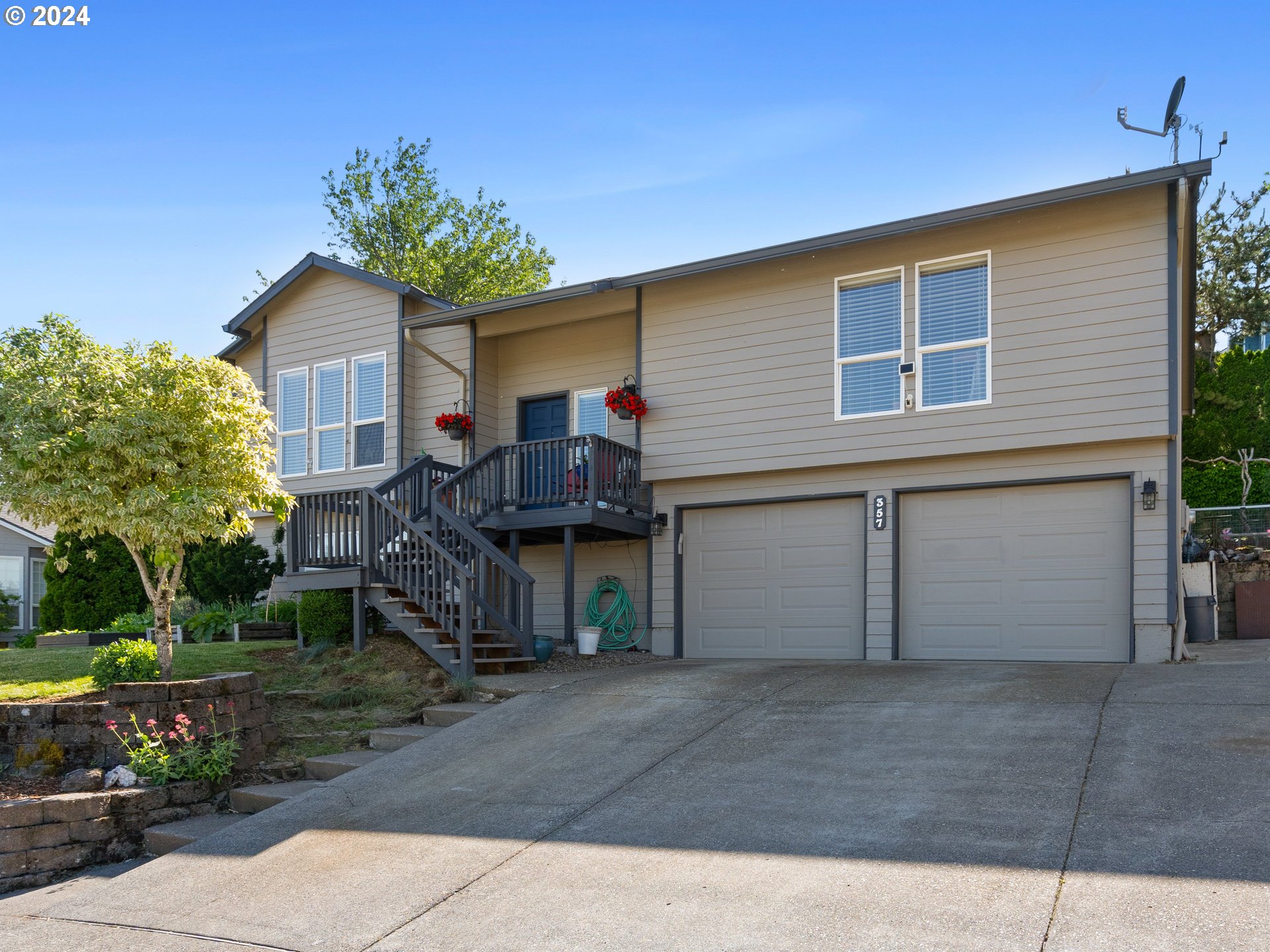28th Ct, Troutdale, OR 97060