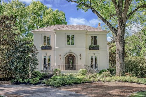 4303 Iroquois Ave, Nashville, TN, 37205-3829 | Card Image