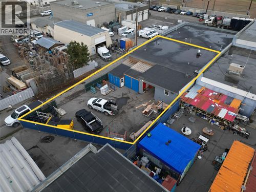 b-571 Gaston Ave, Kelowna, BC, V1Y7E6 | Card Image