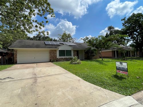8814 Birdwood Road, Houston, TX, 77074 | Card Image