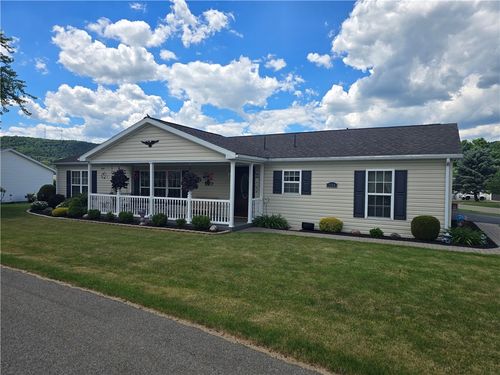 7264 Wildflower Way, Bath, NY, 14810-9512 | Card Image