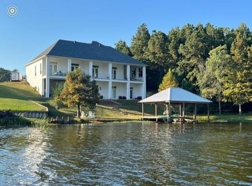 143 J D Pt, Boyce, LA, 71409-6920 | Card Image