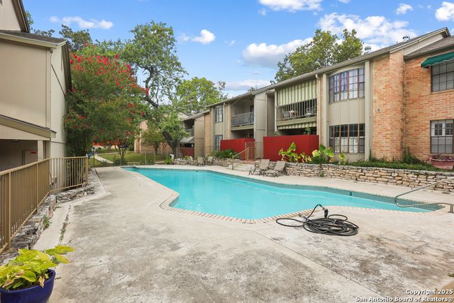 APT-802 - 7711 Callaghan Rd, Condo with 3 bedrooms, 3 bathrooms and null parking in San Antonio TX | Image 4