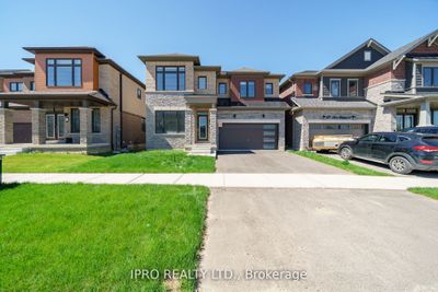 37 Bee Cres, House other with 4 bedrooms, 4 bathrooms and 4 parking in Brantford ON | Image 2