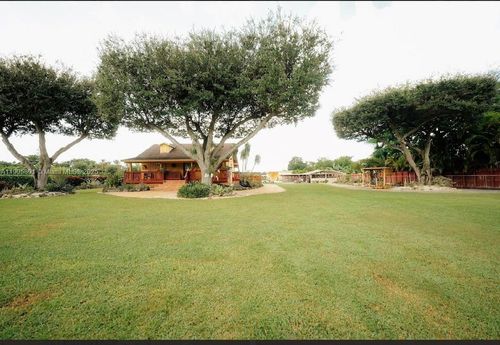 23550 Sw 214th Pl, Homestead, FL, 33031-1018 | Card Image