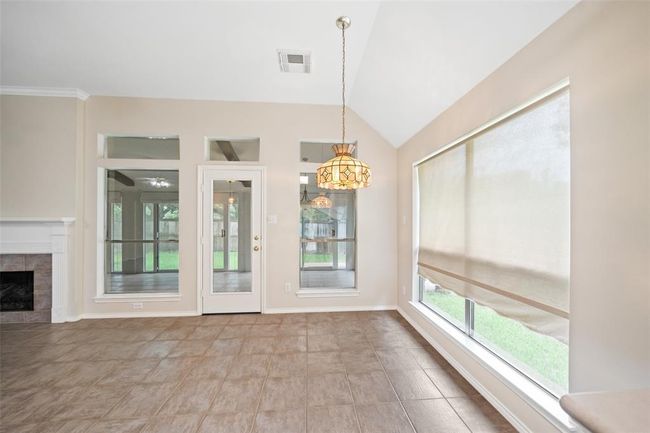 3602 Chesapeake Ct, House other with 3 bedrooms, 2 bathrooms and 2 parking in Pearland TX | Image 17