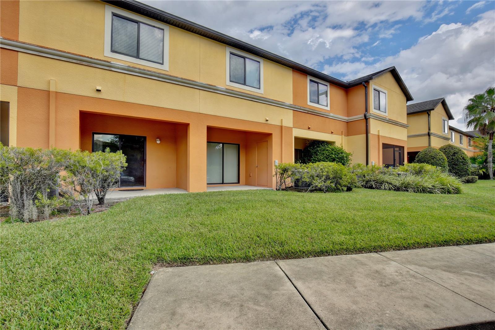 Windsor Lake Cir, Sanford, FL 32773