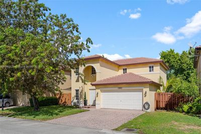 13601 Sw 118th Path, House other with 4 bedrooms, 3 bathrooms and null parking in Miami FL | Image 1