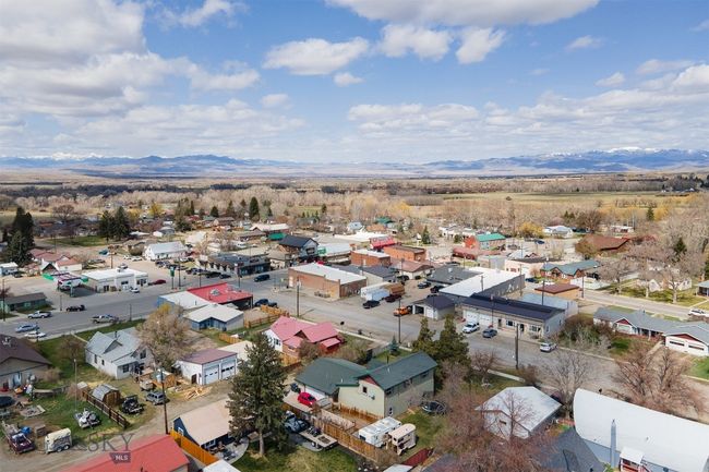 106 E Hamilton St, House other with 3 bedrooms, 3 bathrooms and null parking in Sheridan MT | Image 43