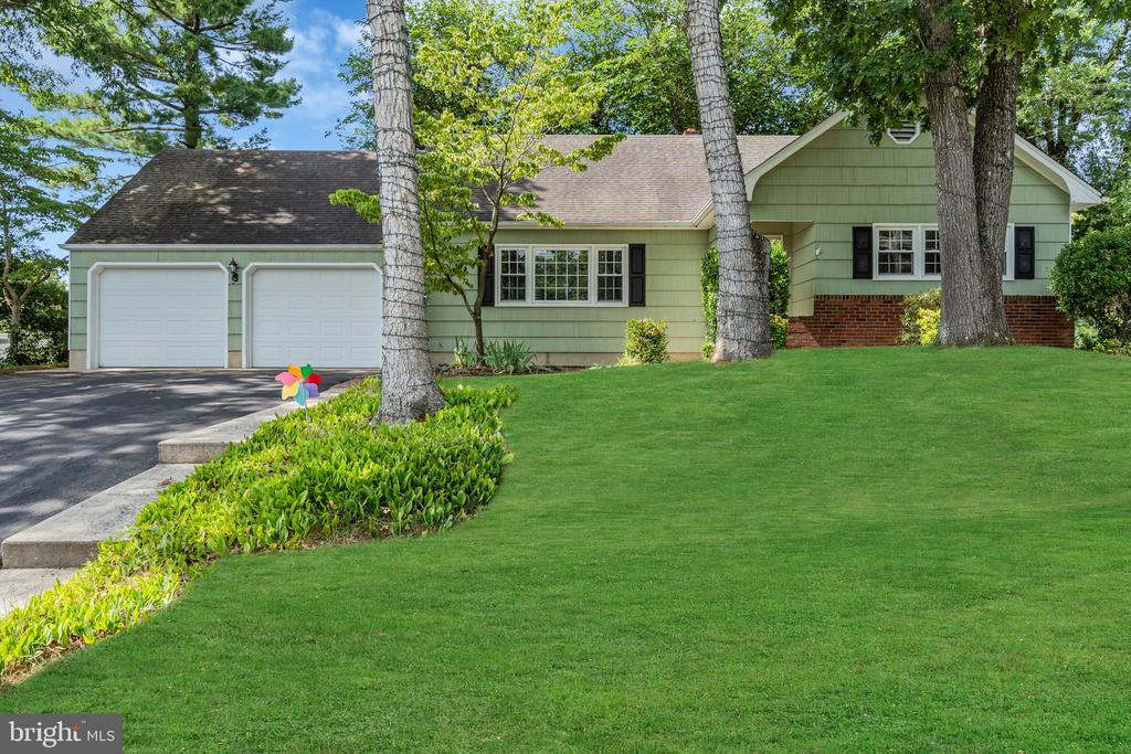 River Ter, Toms River, NJ 08755