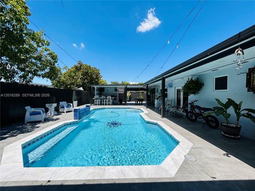 10830 Sw 170th Ter, Miami, FL, 33157-4071 | Card Image