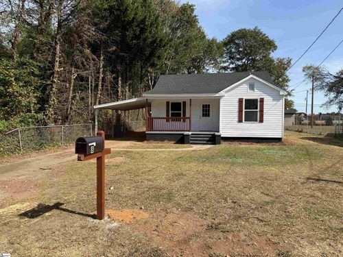 8 Bradley St, Greenville, SC, 29611-4410 | Card Image