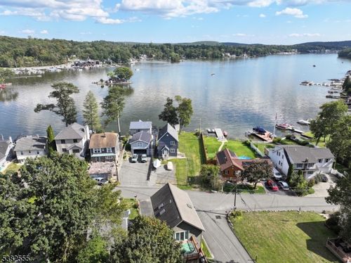 24 Shore Rd, Lake Hopatcong, NJ, 07849-1215 | Card Image