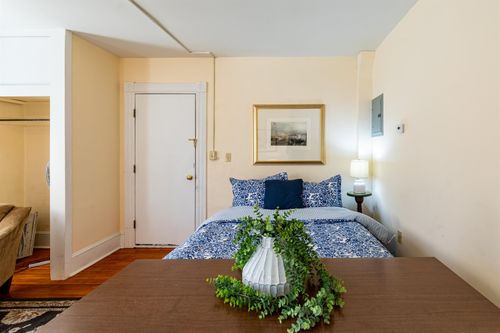 64 State St, Windsor, VT, 05089-1265 | Card Image