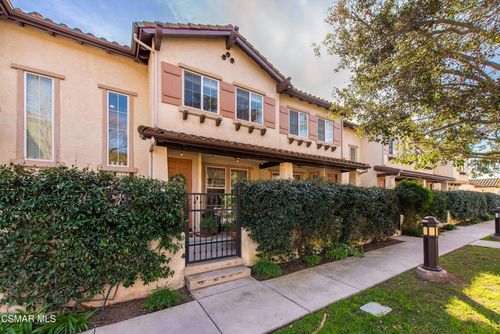 109 Via Aldea, Newbury Park, CA, 91320-7022 | Card Image