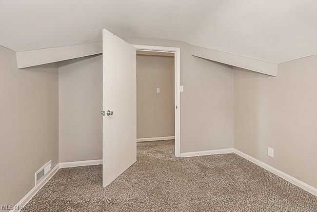 19800 Libby Rd, House other with 3 bedrooms, 2 bathrooms and null parking in Maple Heights OH | Image 12