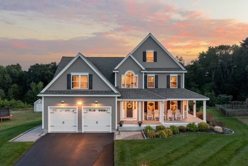 10 Poplar Hill Cir, Merrimac, MA, 01860-1552 | Card Image