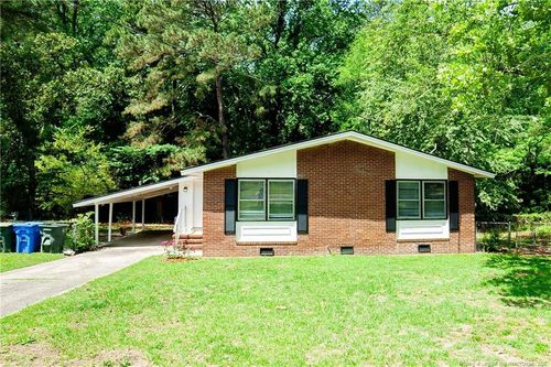 835 Durwood Dr, Fayetteville, NC, 28311-1810 | Card Image