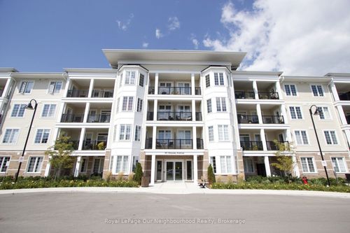 210-65 Shipway Ave, Newcastle, ON, L1B0W2 | Card Image